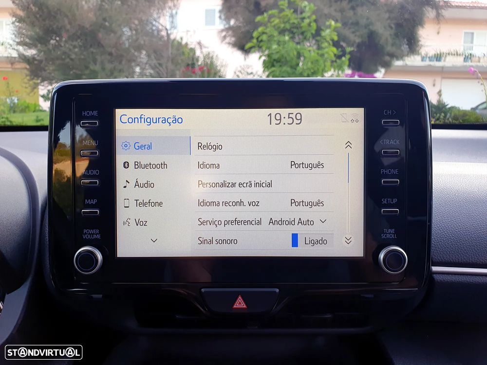 Toyota Yaris Cross 1.5 HDF Comfort Plus - 33