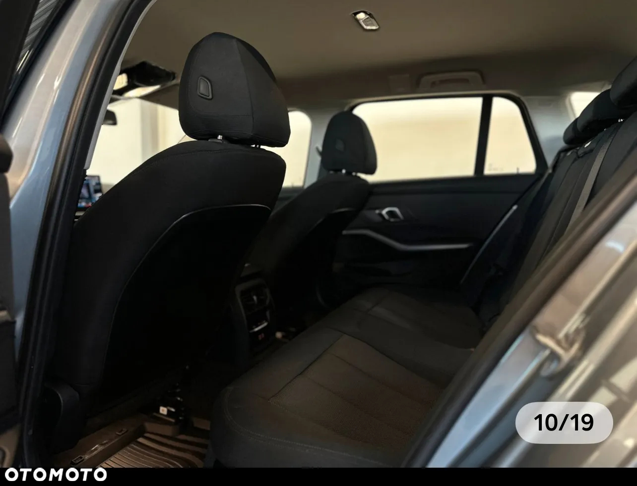 BMW Seria 3 ver-330e-sport-line - 11