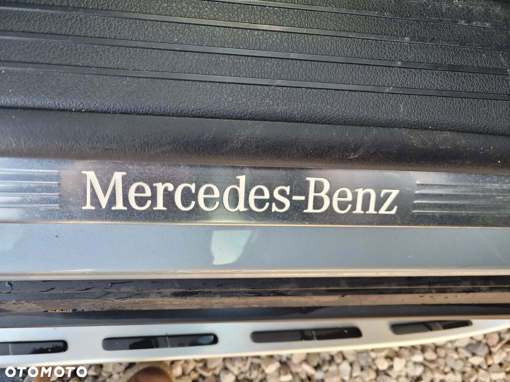 Mercedes-Benz GLE 400 d 4Matic 9G-TRONIC AMG Line - 14