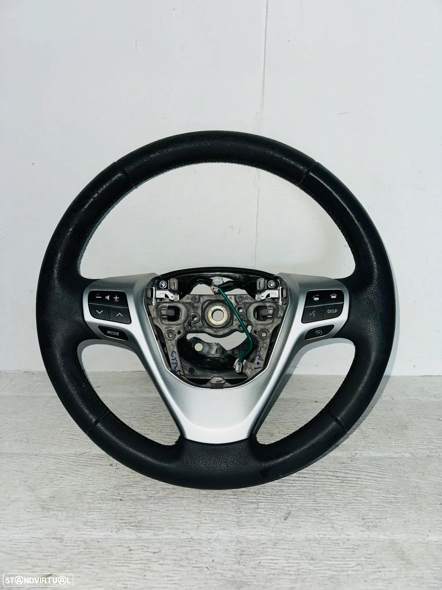 Volante Toyota Corolla Verso - 2009 / 2018 - V191 - 2