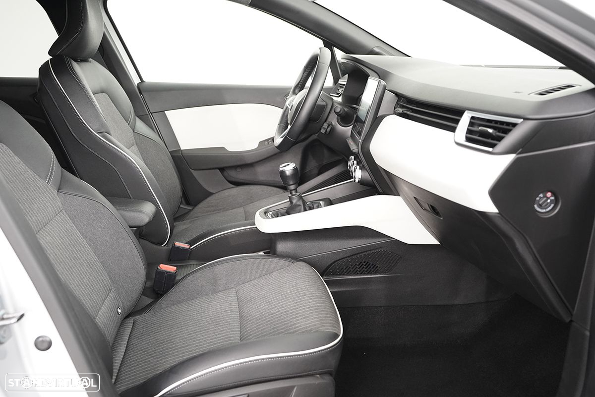 Renault Clio 1.0 TCe Techno - 22