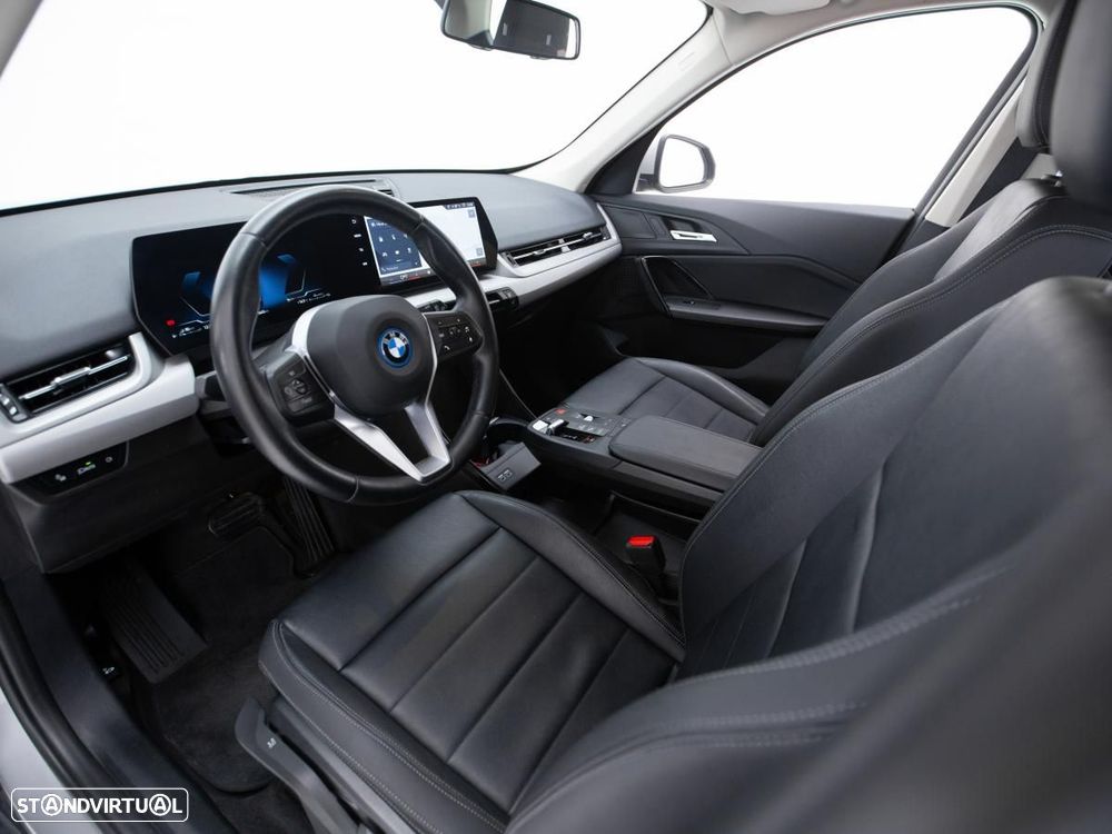 BMW X1 25 e xDrive - 8