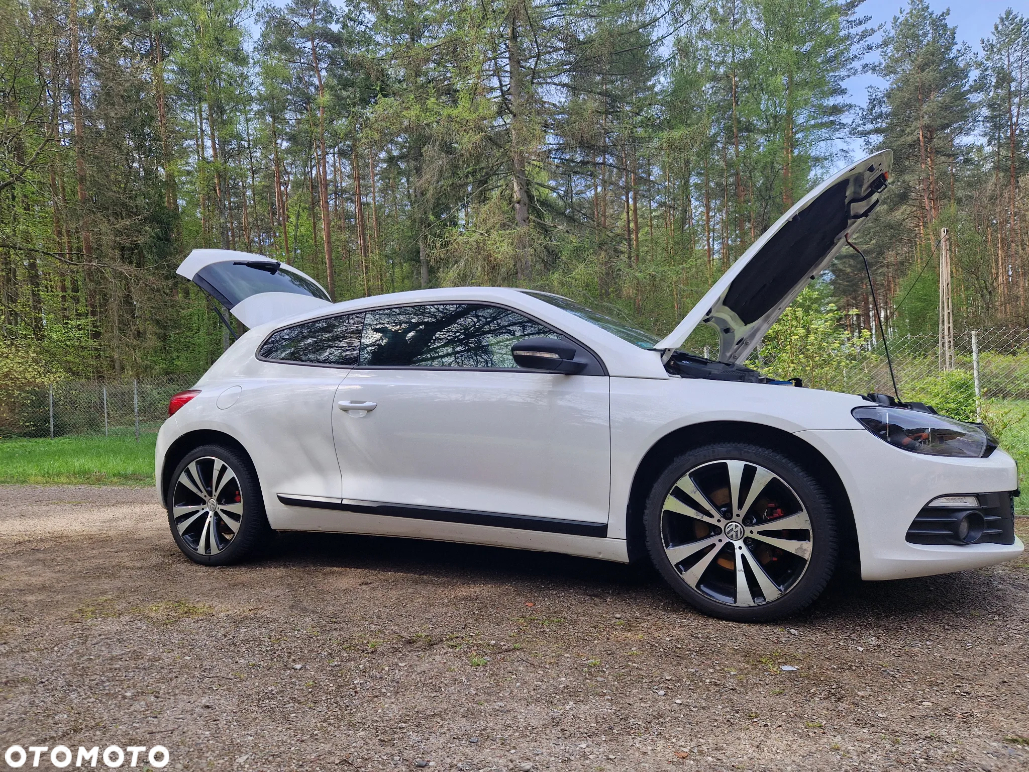 Volkswagen Scirocco 2.0 TSI - 2