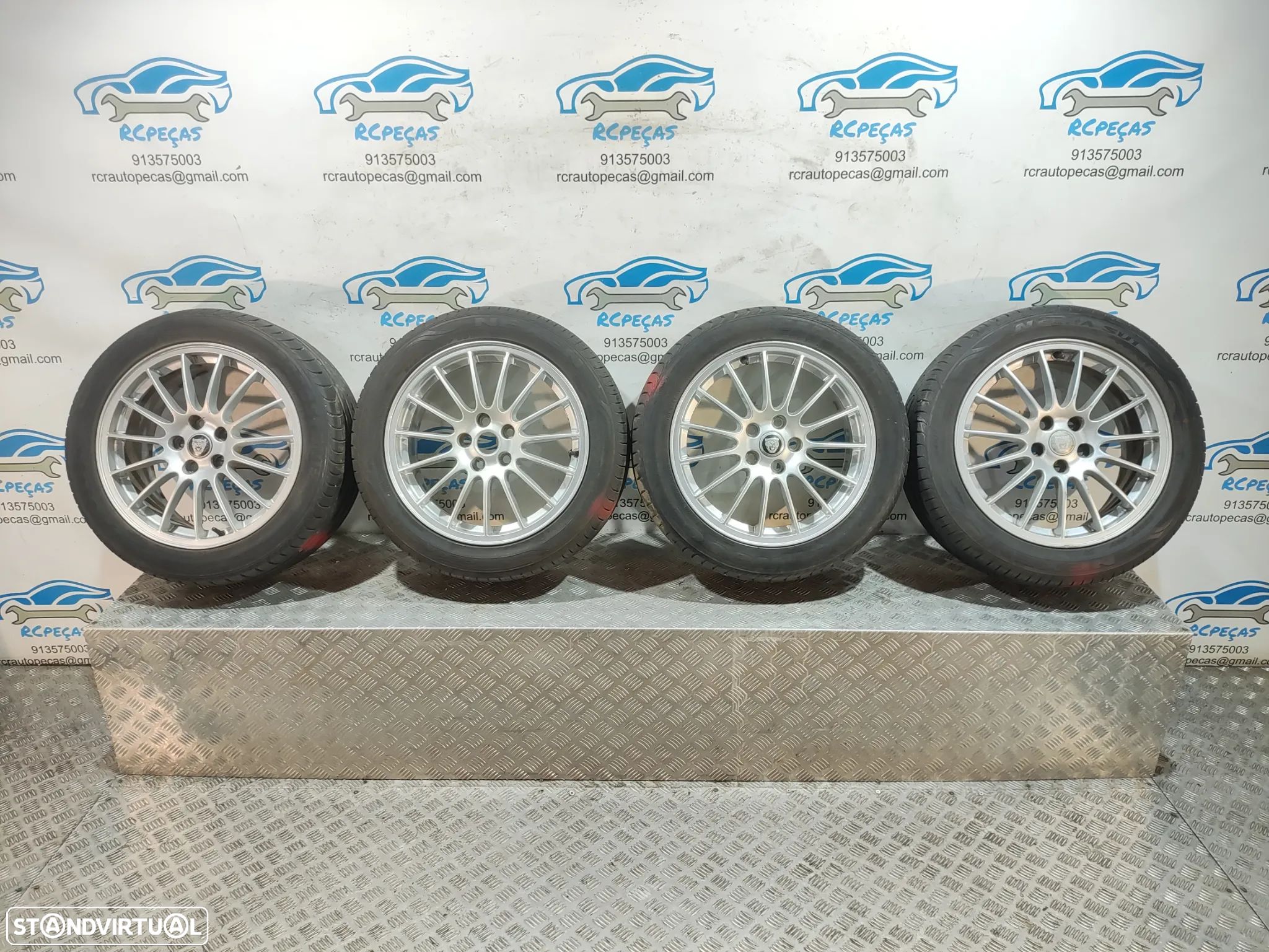 - Conjunto Jantes 17 Originais Jaguar S-type Mk2 X200 7,5J ET60 5x108 - 1