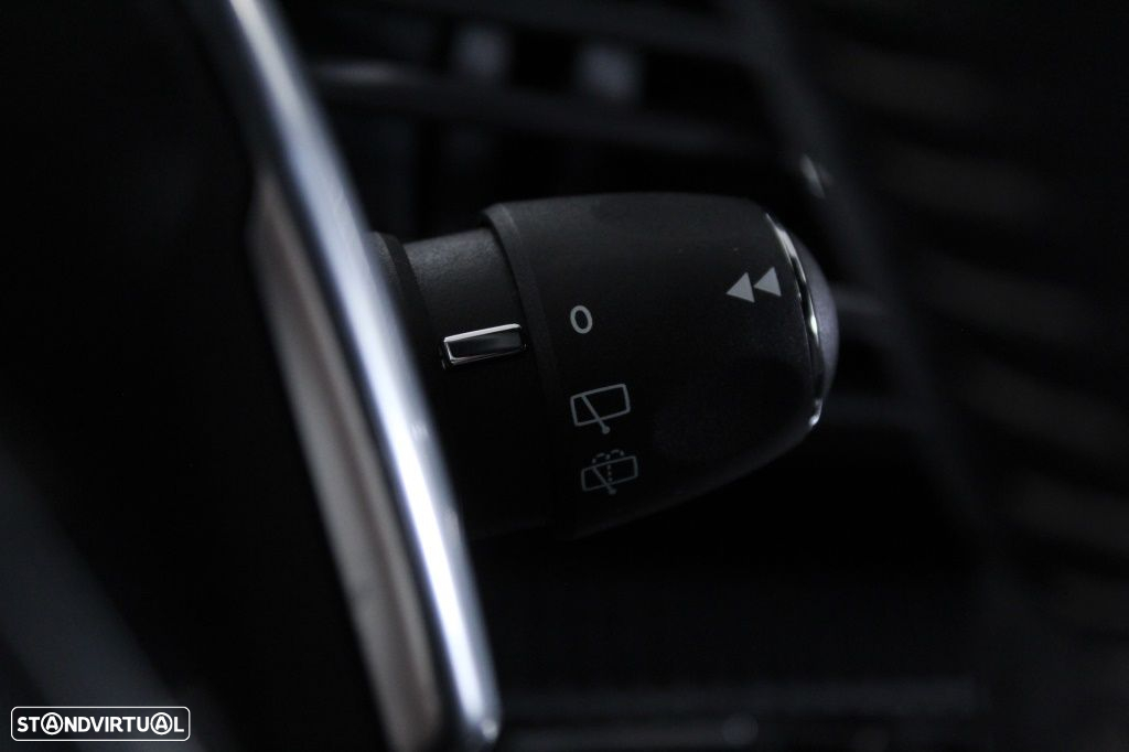 Peugeot 5008 1.5 BlueHDi Allure Pack EAT8 - 25