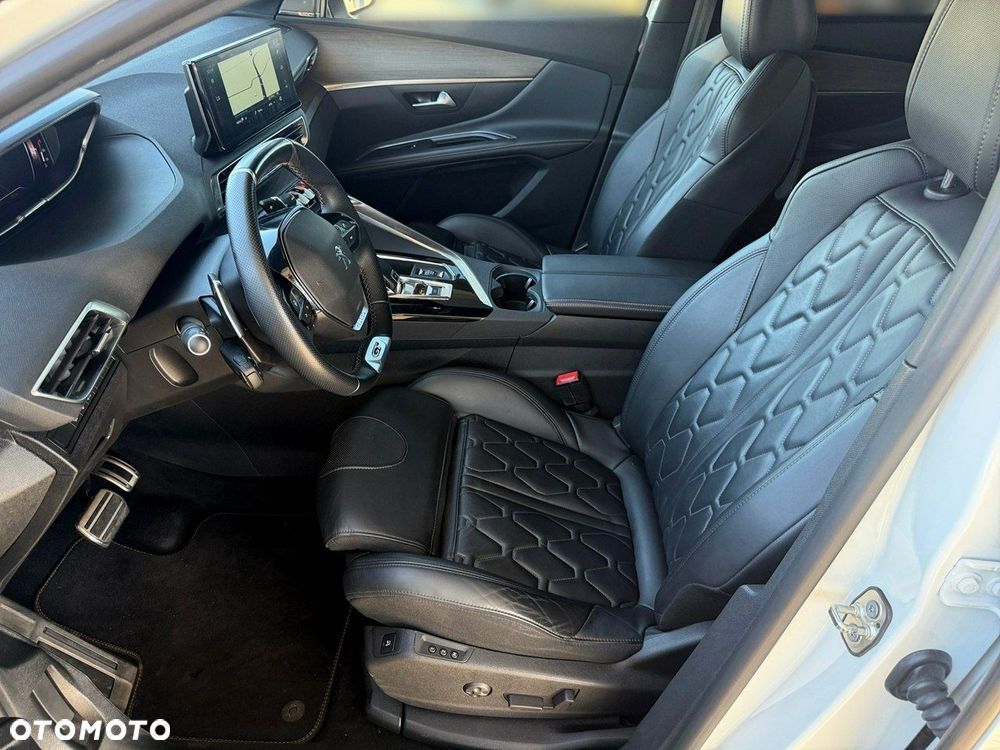 Peugeot 5008 - 15