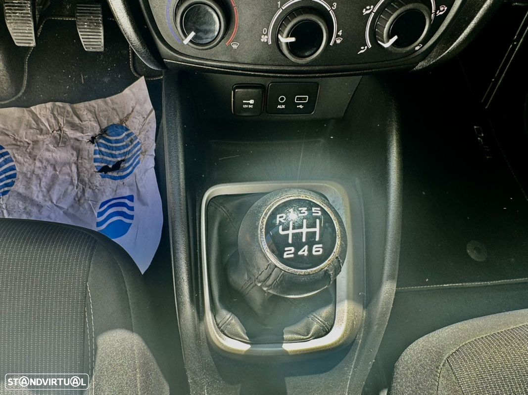 Fiat Tipo Station Wagon 1.6 M-Jet Lounge J17 - 18