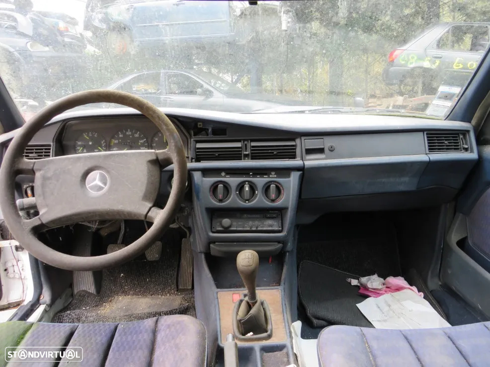 Mecedes-Benz 190 2.0 (75cv) de 1989 - Peças Usadas - 5