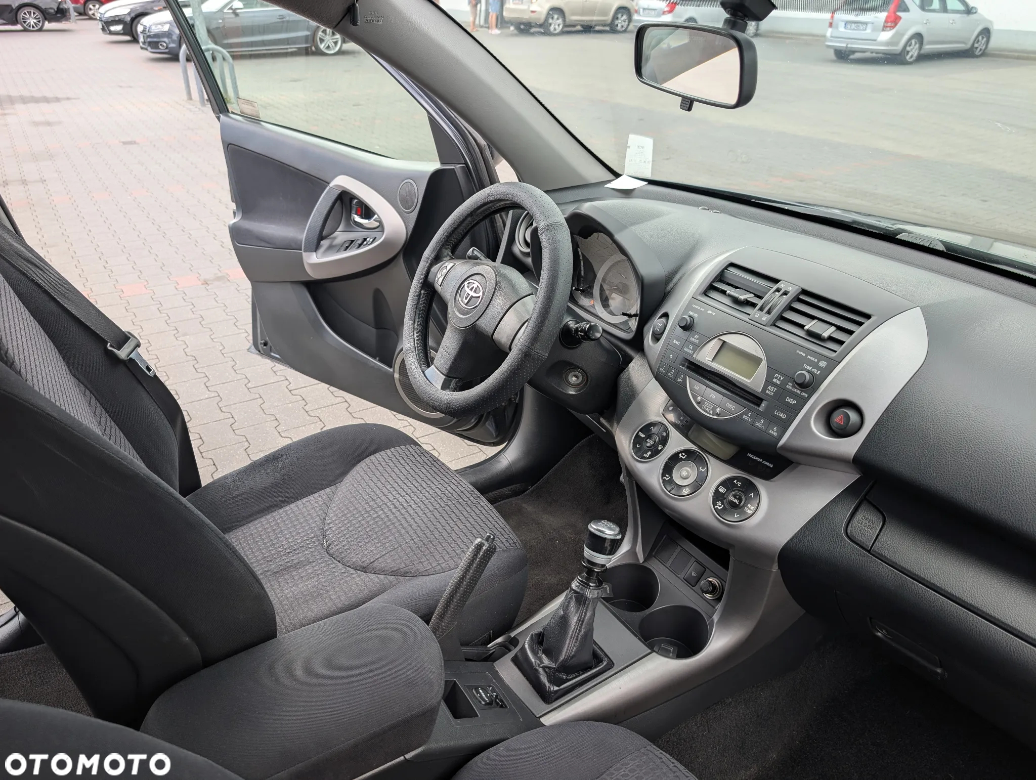 Toyota RAV4 - 19