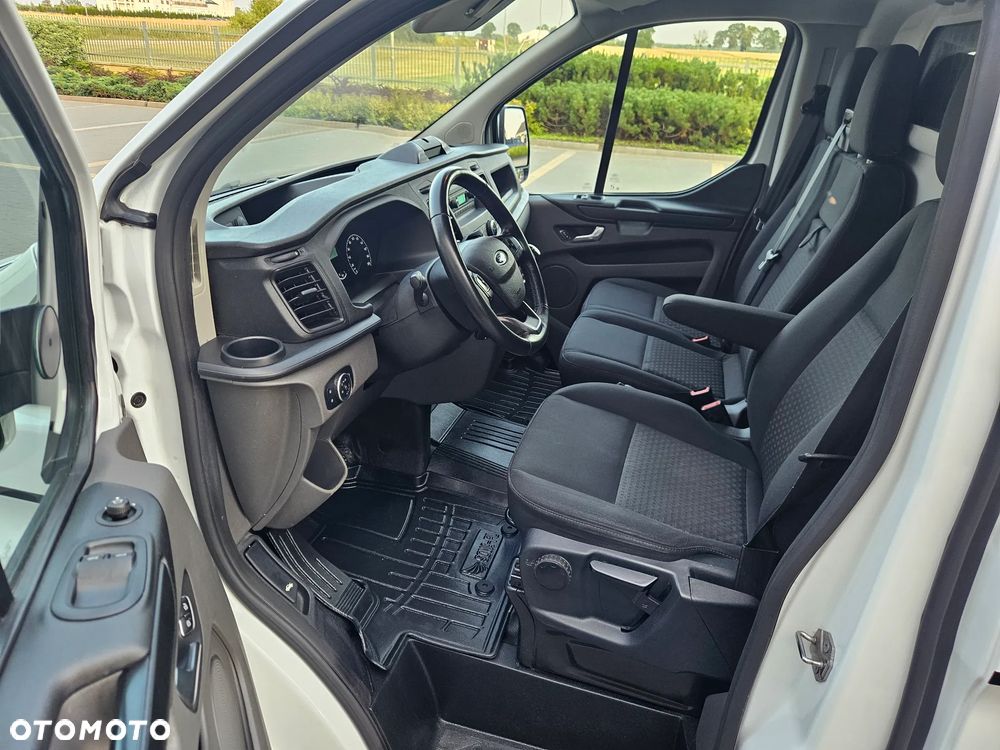 Ford Transit Custom - 15