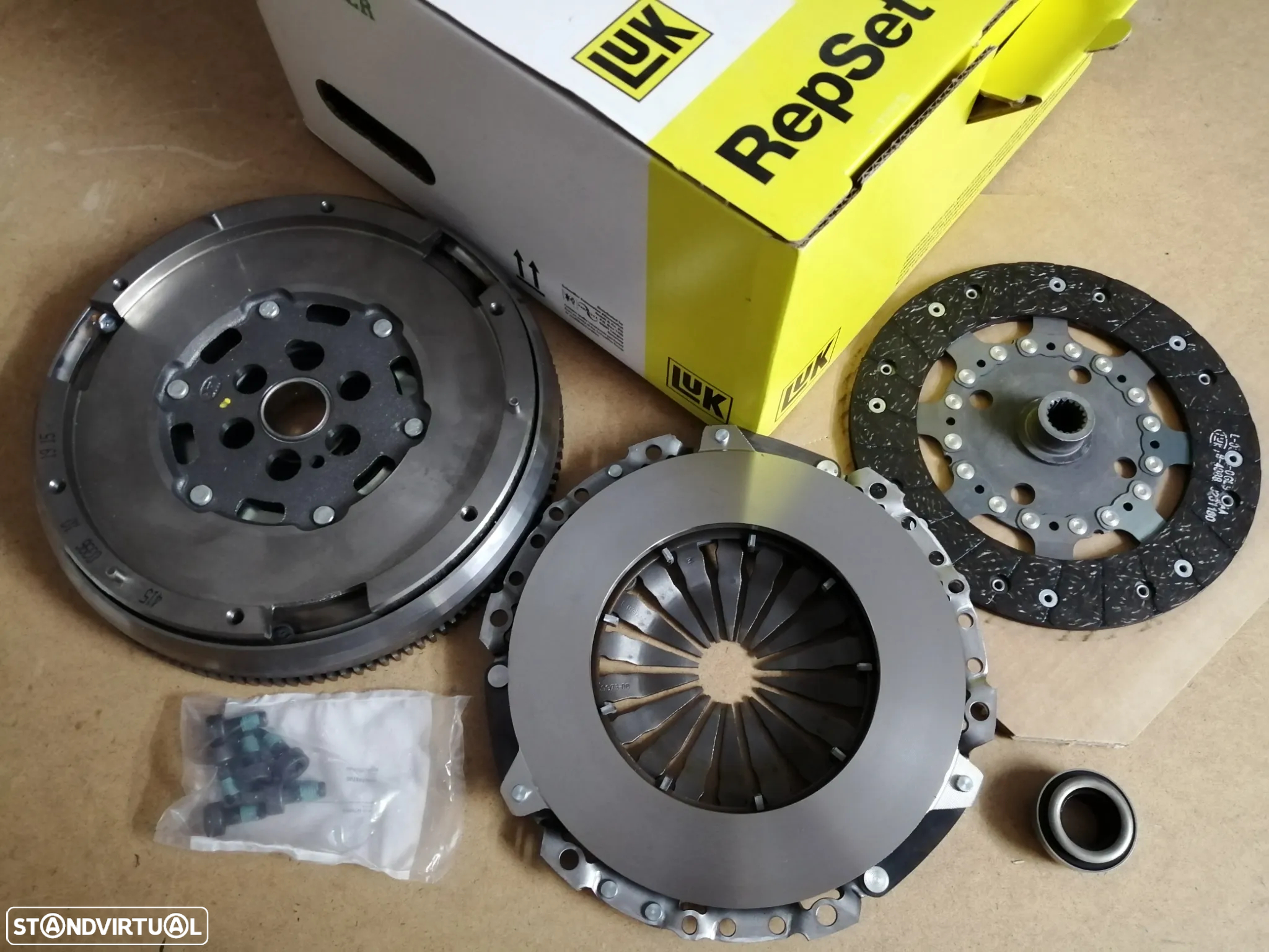 Kit de Embraiagem - Peugeot Citroen 1.6 IDH 110 / HDi 90 e 115 - 2