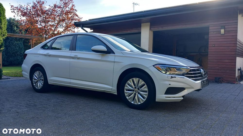 Volkswagen Jetta - 20