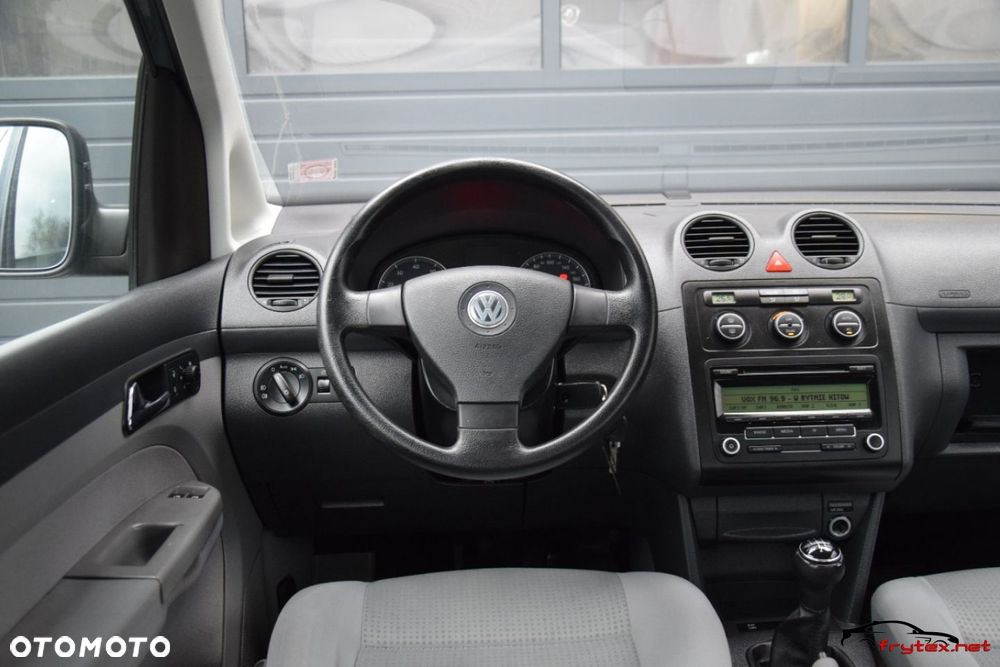 Volkswagen Caddy - 29