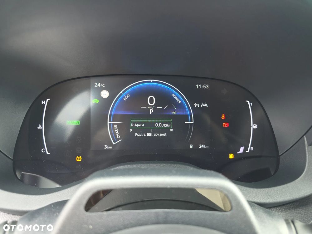 Toyota Yaris Cross - 18