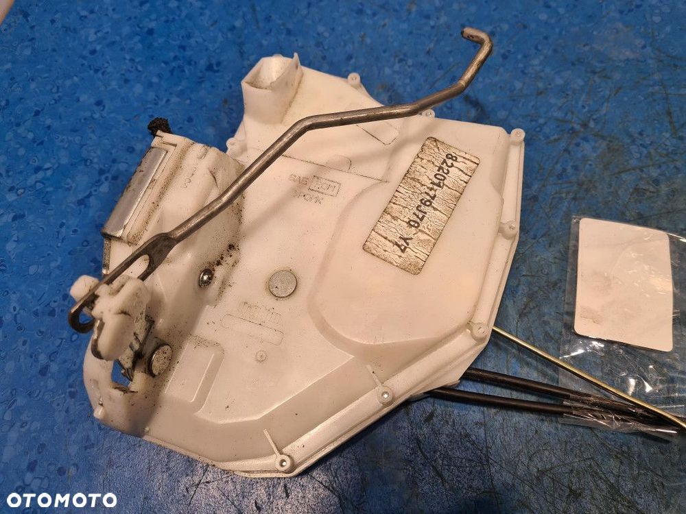 SUZUKI SX4 I ZAMEK DRZWI PRZÓD PRAWY 82201-79J70 - 2