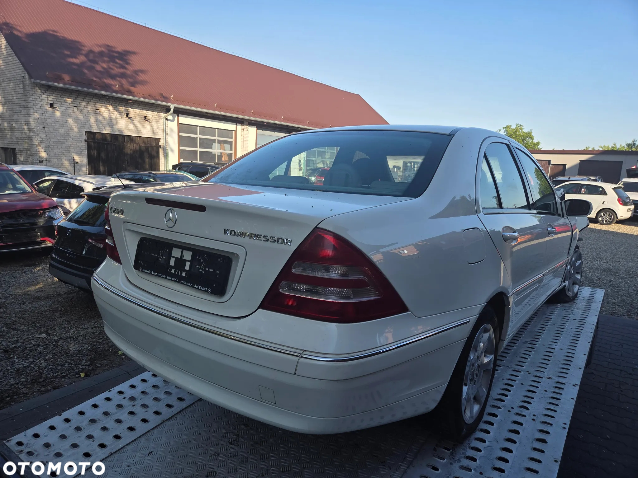 Mercedes-Benz Klasa C 200 T Kompressor Automatik Classic Sport Edition - 4
