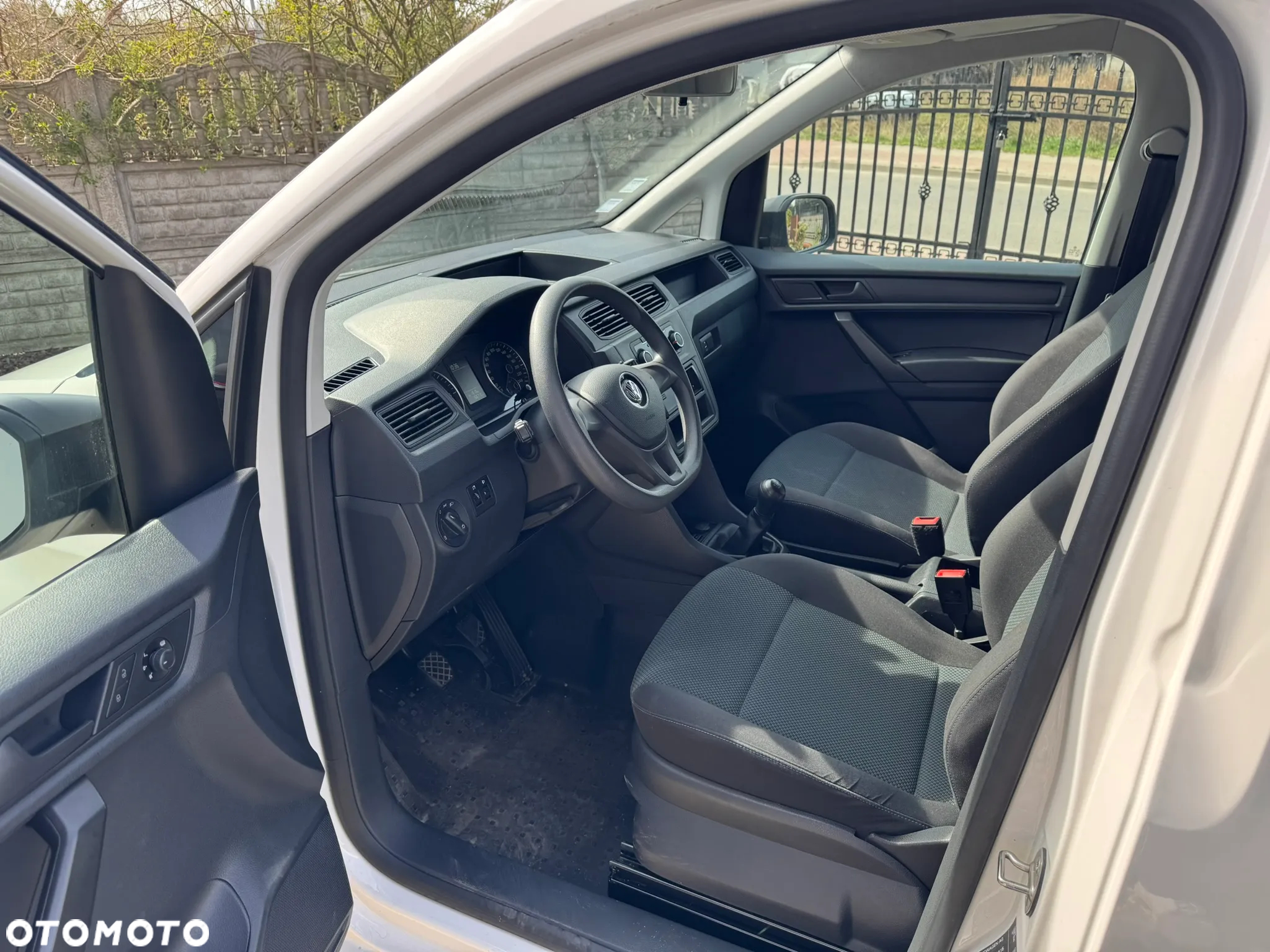 Volkswagen Caddy Maxi 2.0 TDI Comfortline - 9