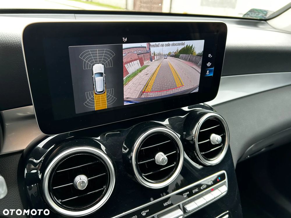 Mercedes-Benz GLC 200 d 4-Matic Business Edition - 23