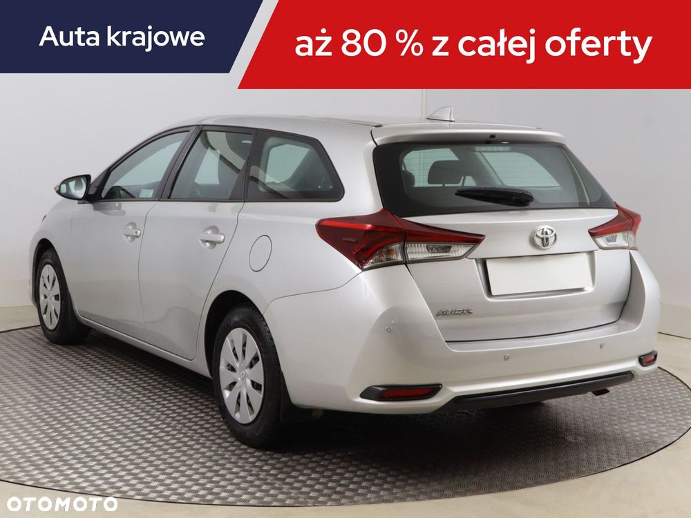 Toyota Auris - 6