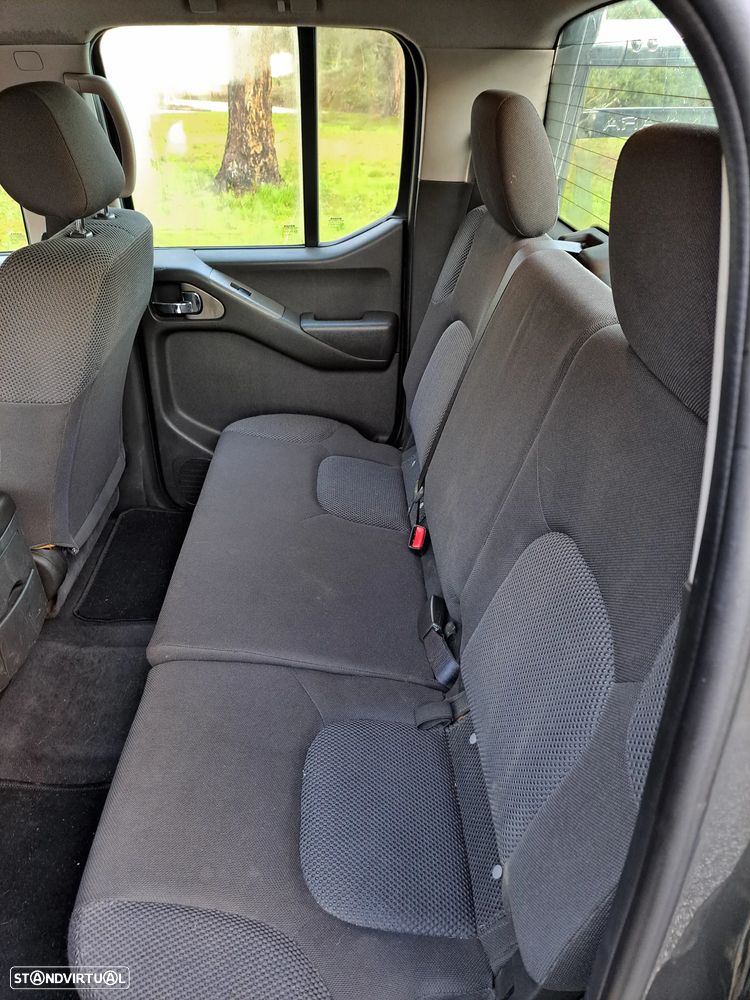 Nissan Navara 2.5 dCi CD XE - 17