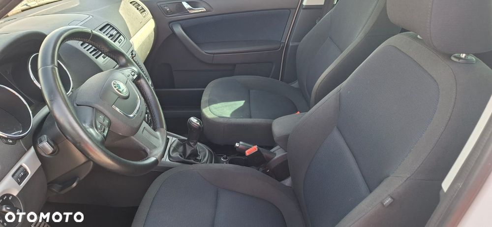 Skoda Yeti 1.8 TSI 4x4 Ambition - 11