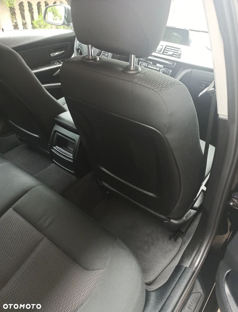 BMW Seria 3 320d - 13