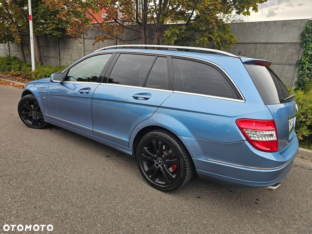 Mercedes-Benz Klasa C 220 CDI Avantgarde Edition - 6