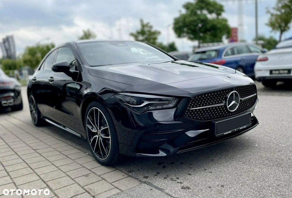 Mercedes-Benz CLA 220 d 4-Matic AMG Line 8G-DCT - 3