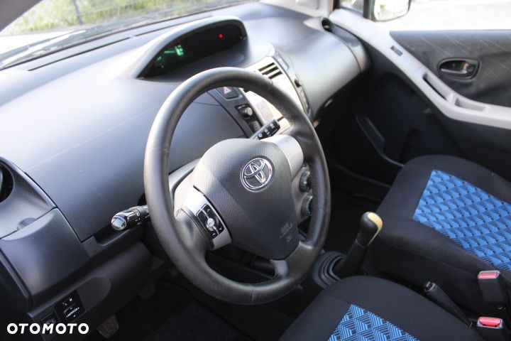Toyota Yaris 1.0 VVT-i Style - 7