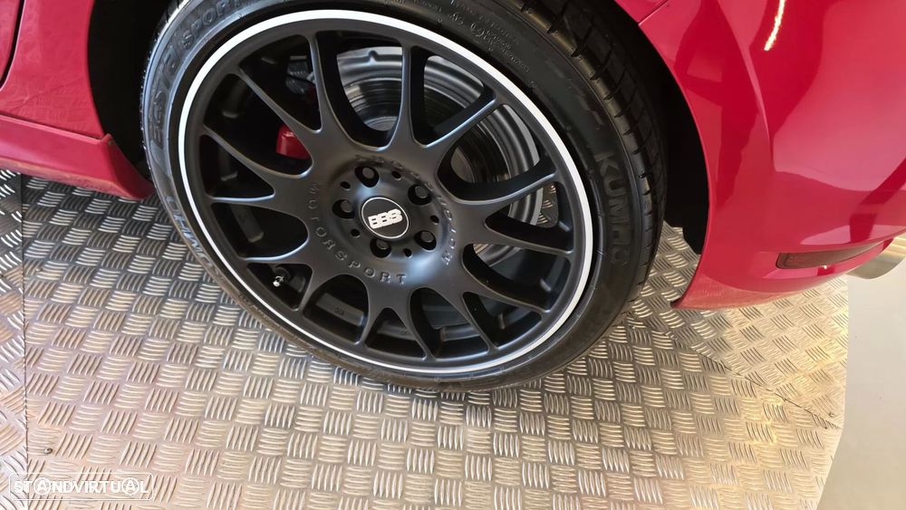 VW Golf 2.0 TSi GTI DSG - 34