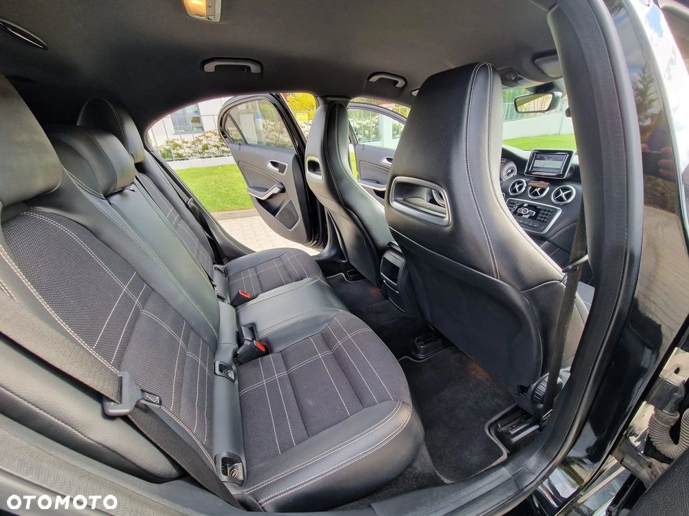 Mercedes-Benz Klasa A 200 CDI (BlueEFFICIENCY) 7G-DCT Urban - 7