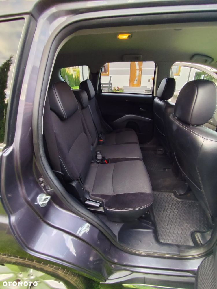 Mitsubishi Outlander 2.0 2WD Invite - 13