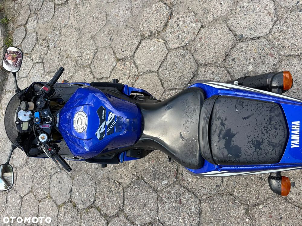 Yamaha R6 - 6