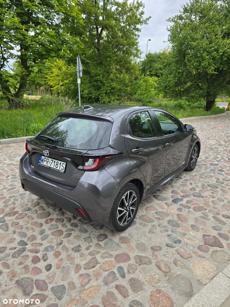 Toyota Yaris 1.0 Premium - 14