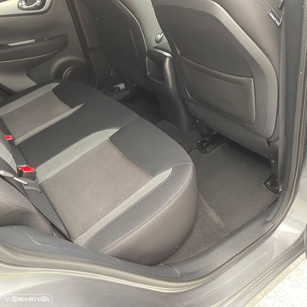 Nissan Qashqai 1.6 dCi N-Connecta Led Xtronic - 51