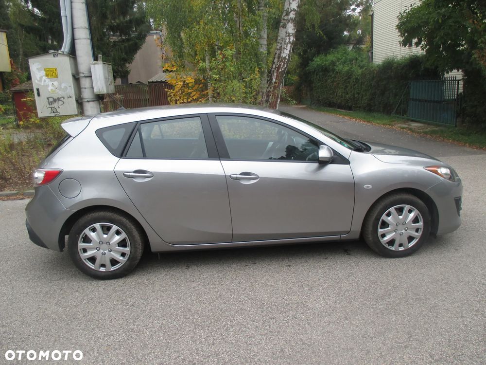 Mazda 3 - 6