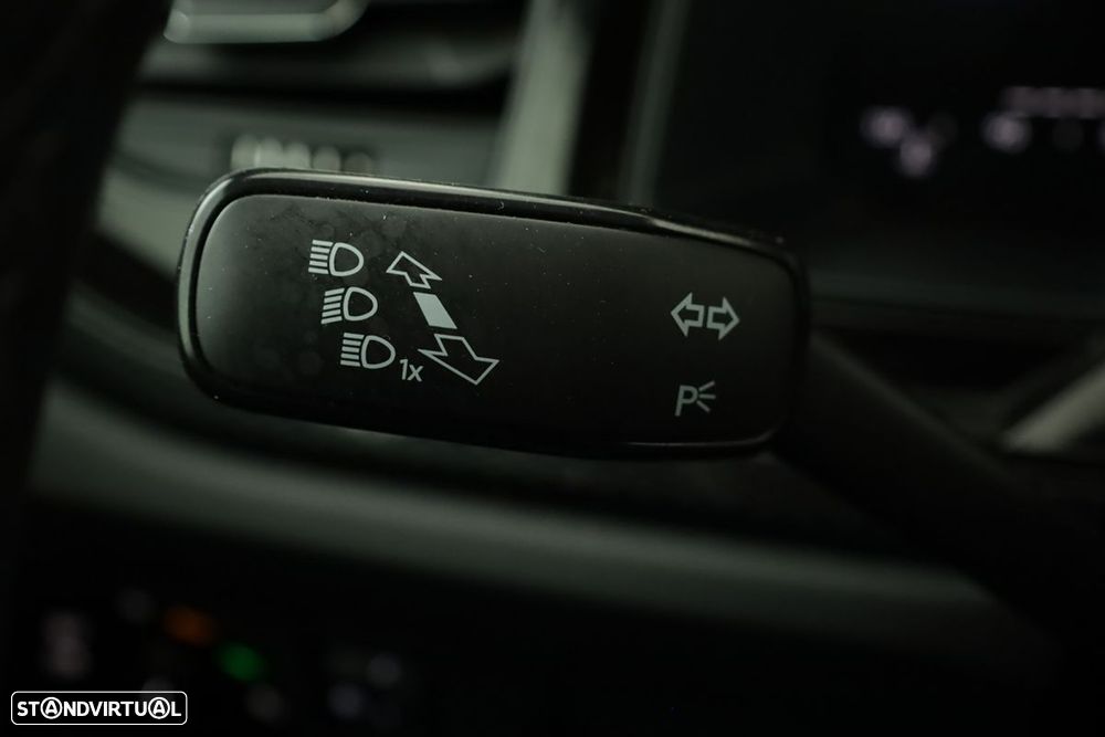 VW Polo 1.0 TSI Urban DSG - 16