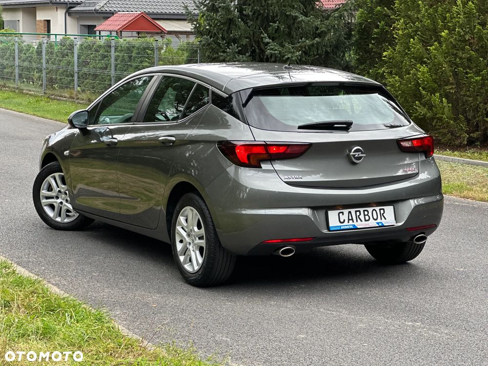 Opel Astra 1.6 Turbo Start/Stop ON - 12