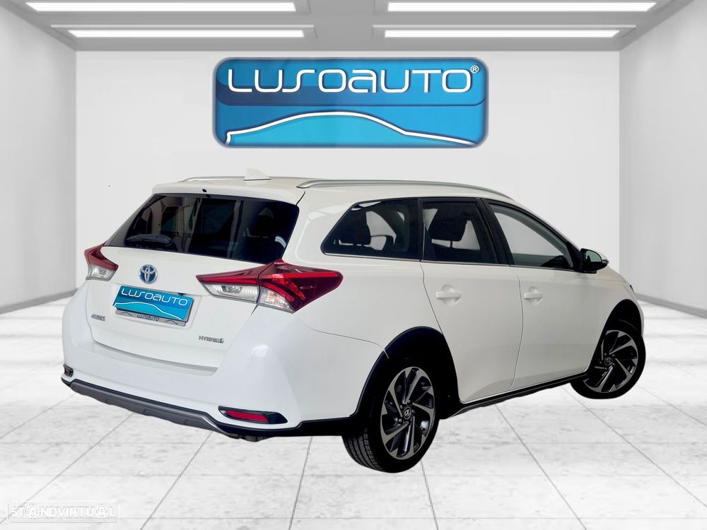 Toyota Auris Touring Sports 1.8 HSD Freestyle - 5