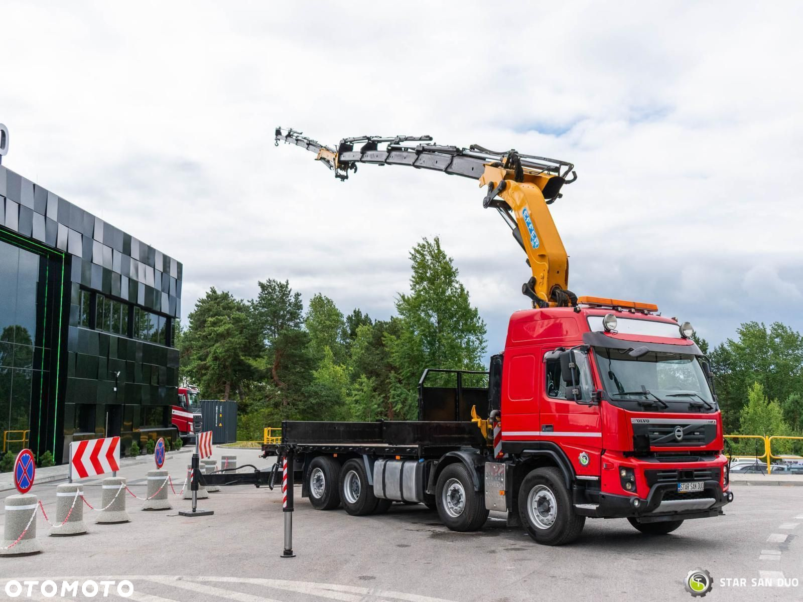 Volvo FMX 500 8x2 Effer 585 Fly Jib Wciągarka HDS Żuraw Crane - 4
