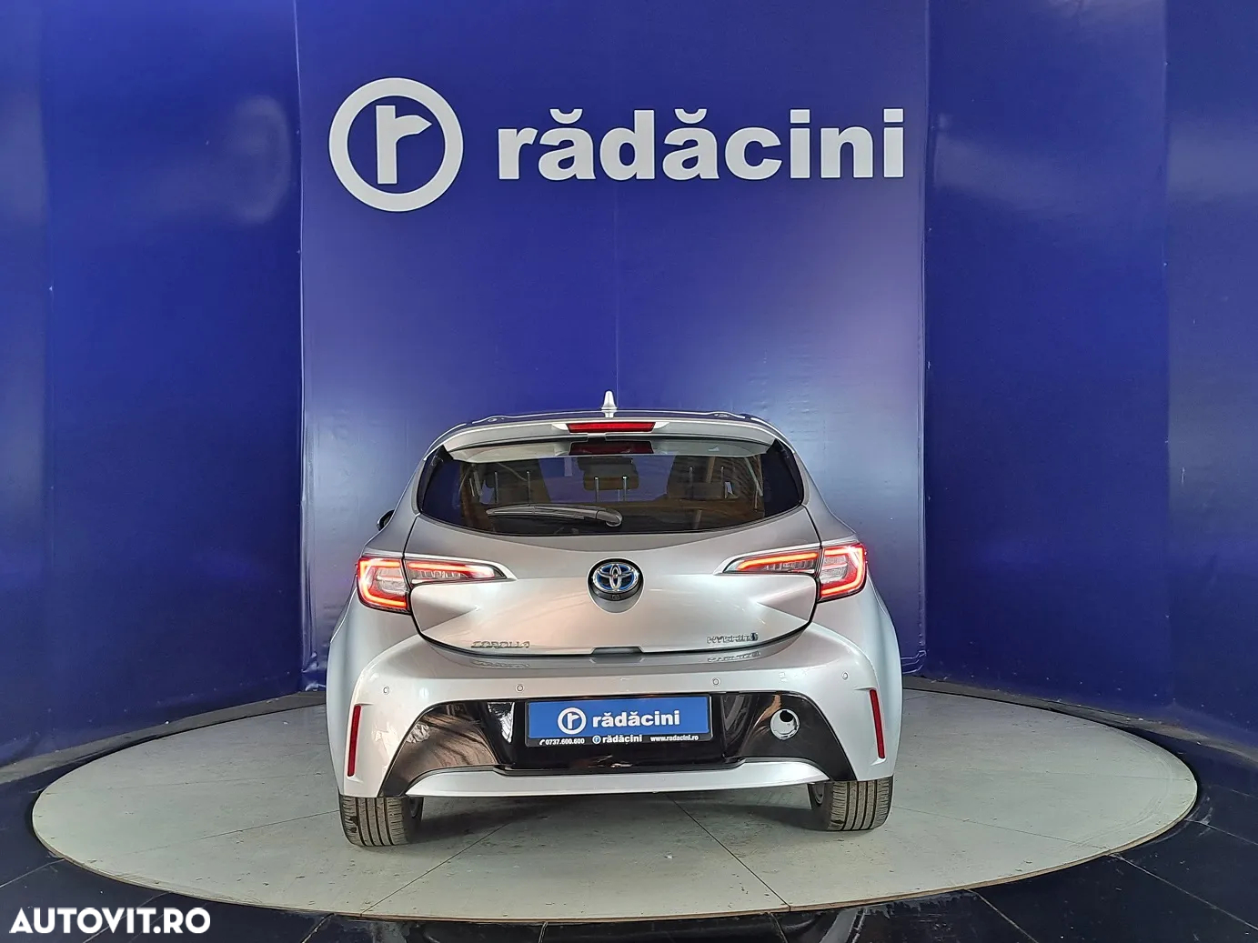 Toyota Corolla - 4