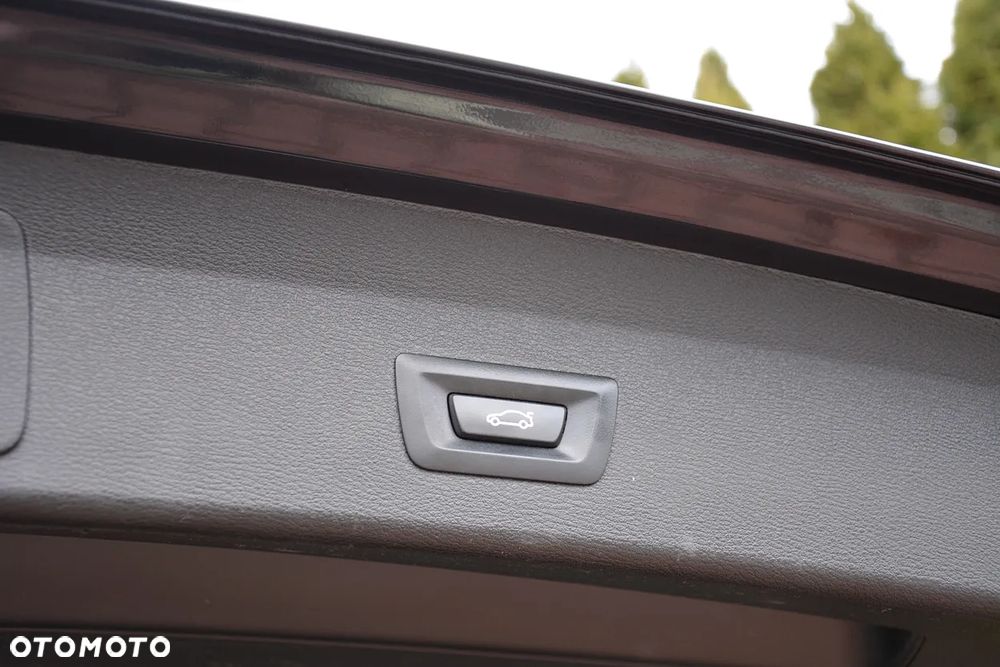 BMW X1 xDrive20d xLine - 19