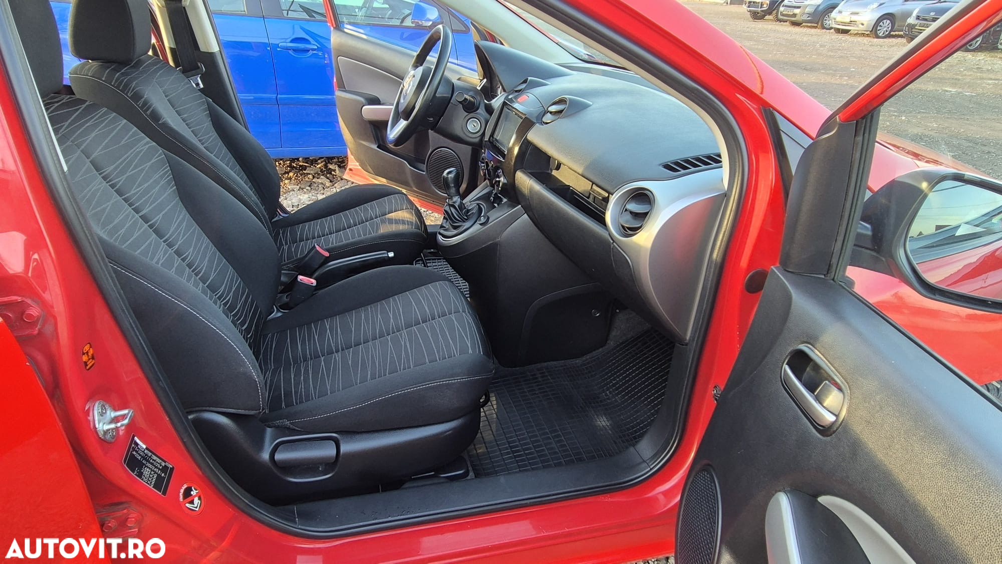Mazda 2 1.3 Independence - 10