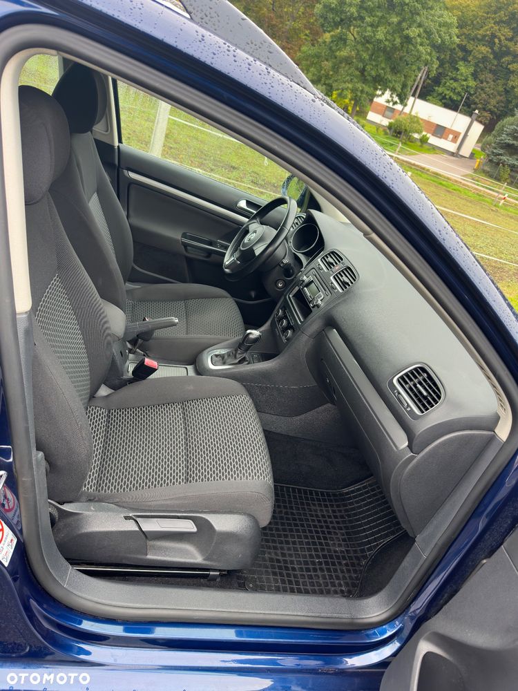 Volkswagen Golf 1.6 TDI DPF BlueMotion Technology DSG Trendline - 6