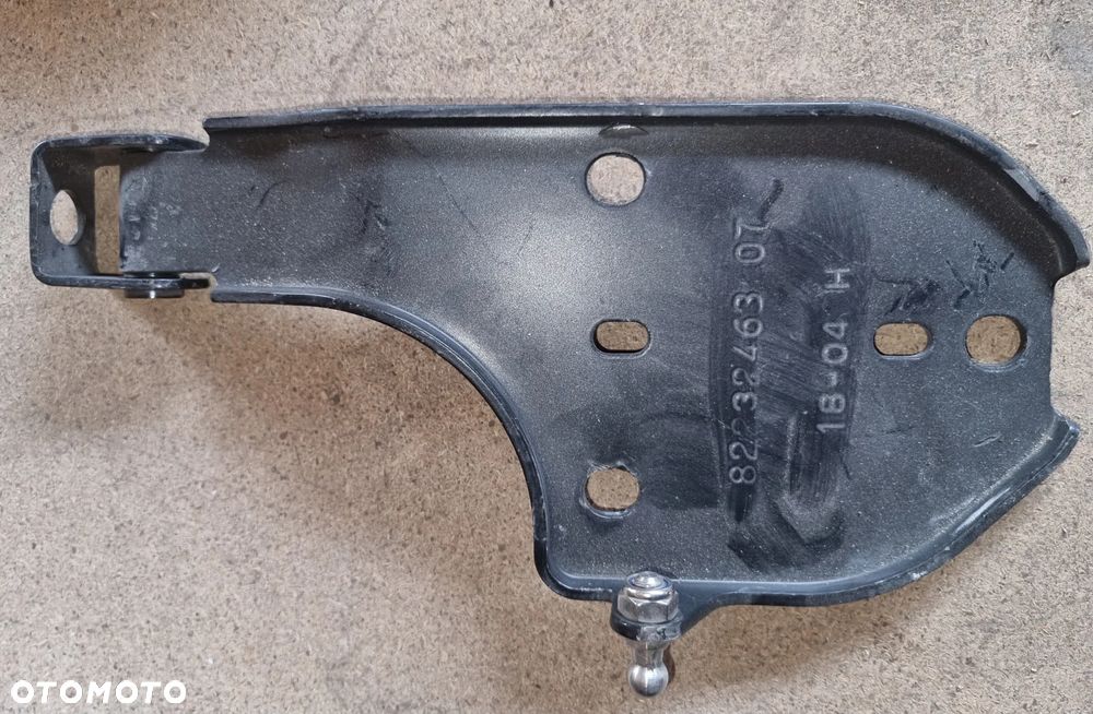 zawias lewy i prawy renault gama T - 2