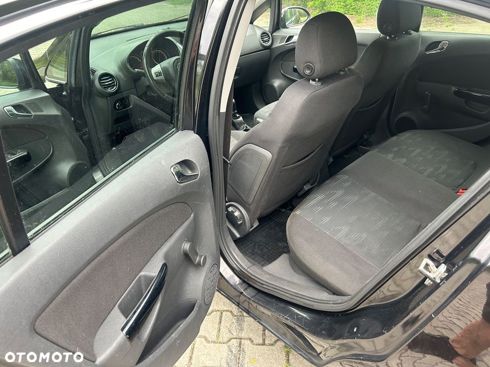 Opel Corsa 1.2 16V Enjoy - 12