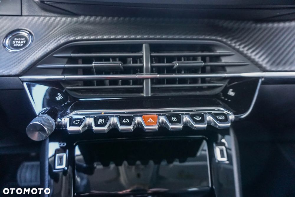 Peugeot 2008 1.2 PureTech Allure Pack S&S EAT8 - 20