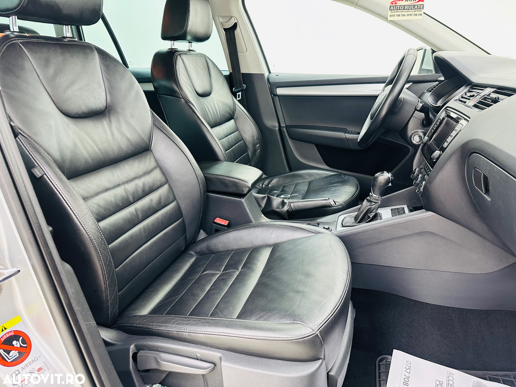 Skoda Octavia 2.0 TDI DSG Ambition - 15