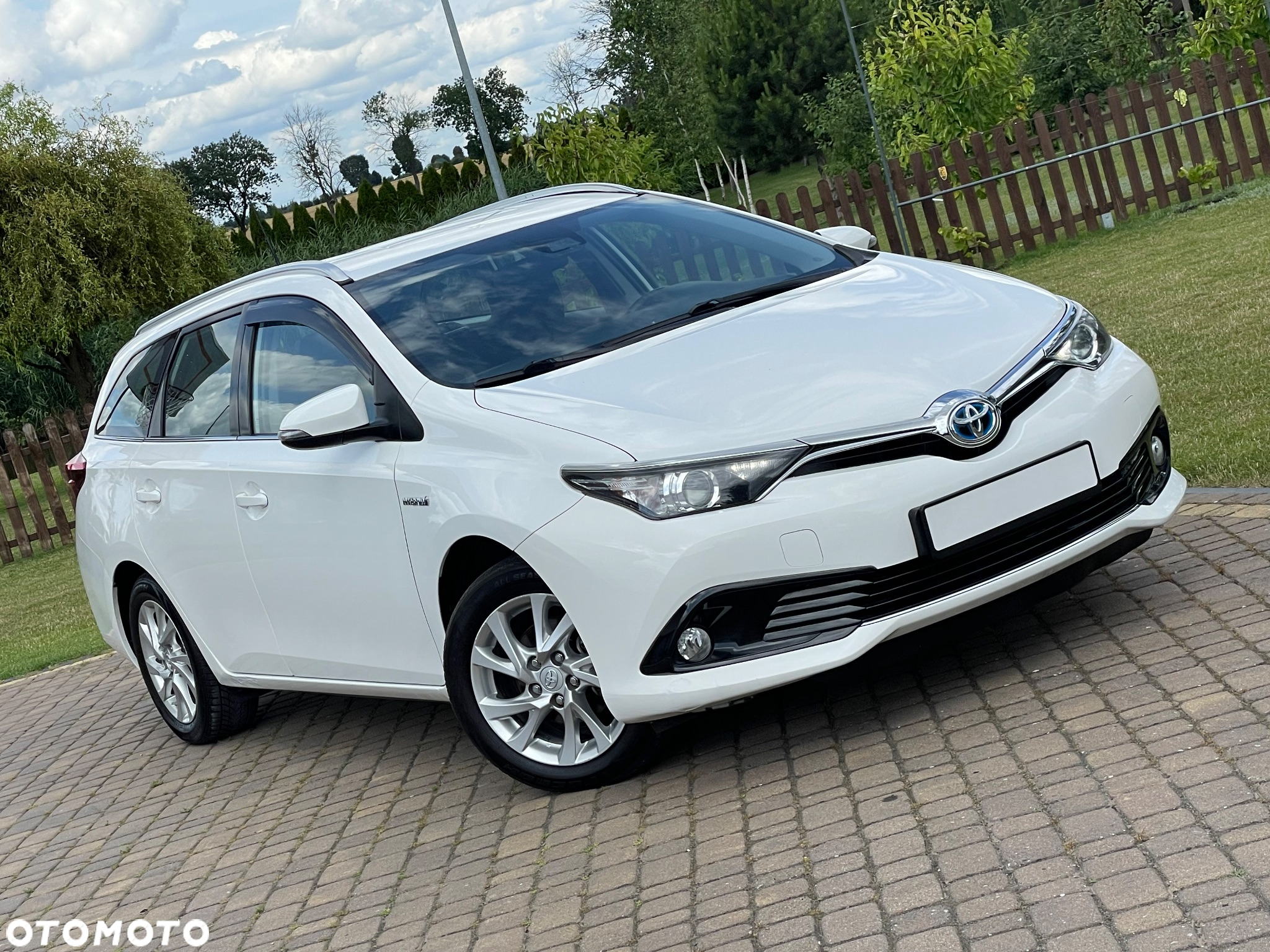 Toyota Auris - 3
