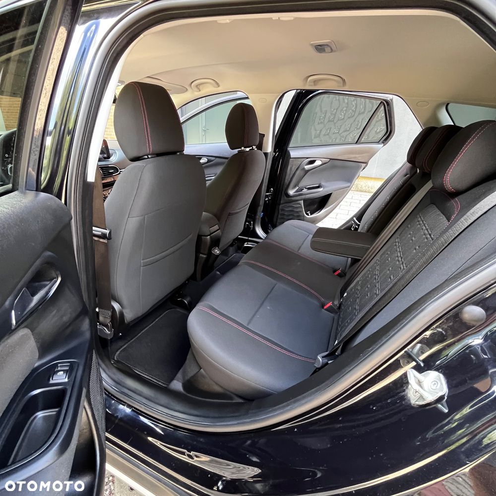 Fiat Tipo 1.5 Hybrid City Cross DCT - 8